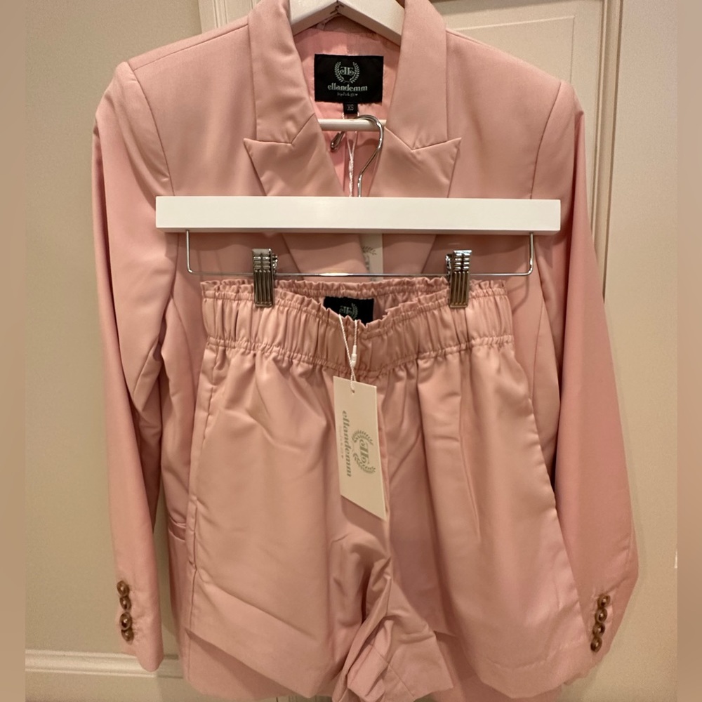 Ellandemm Vivienne Suit Set - Picture 3 of 6
